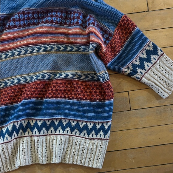 EUC Urban Decay Blue and Cream Knit Sweater - Picture 8 of 13